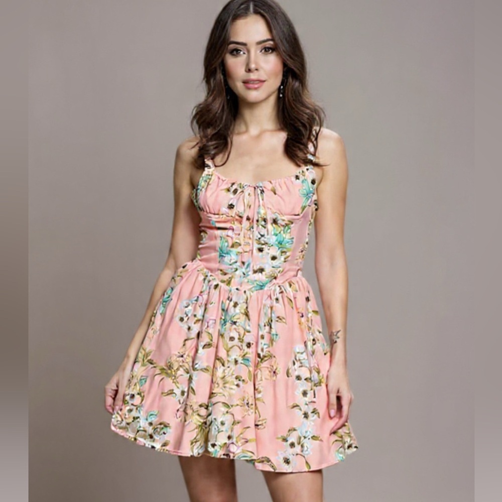 Agua Bendita Peach Floral Mini Dress, Size S-
Made in Colombia - Picture 13 of 13